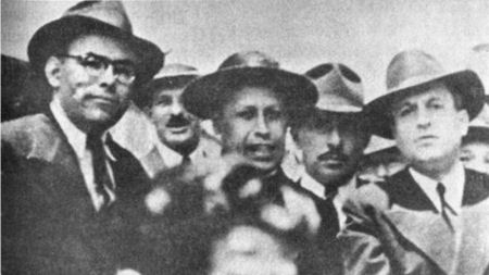 Manuel Mora, Monseñor Sanabria Calderon Guardía